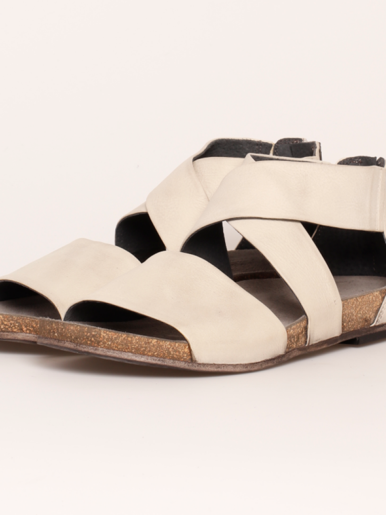 Lofina - Lofina sandal med kryds rem