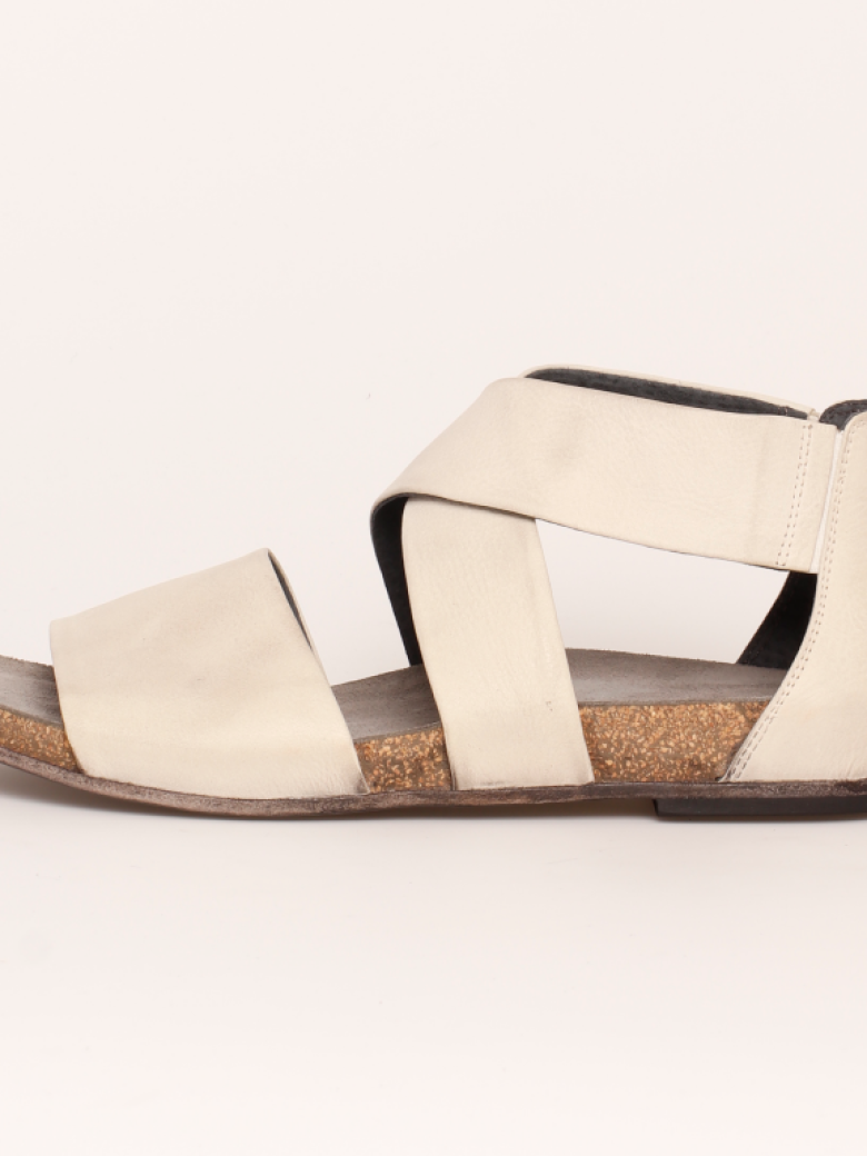 Lofina - Lofina sandal med kryds rem