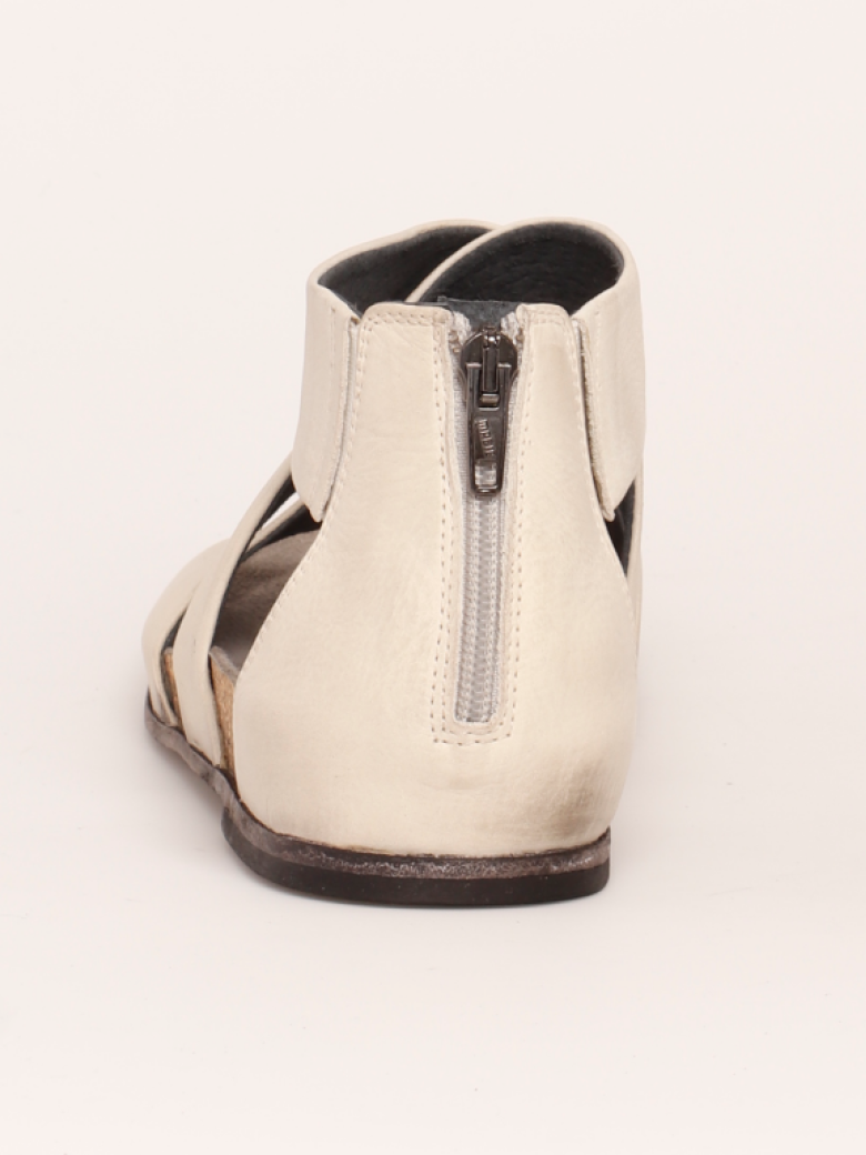 Lofina - Lofina sandal med kryds rem