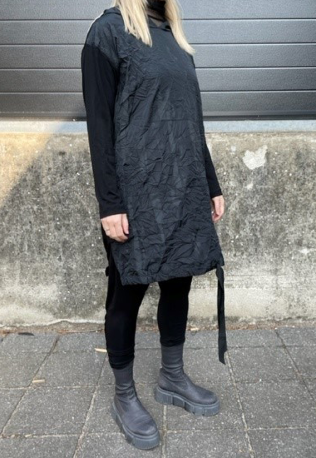 Xenia Design - XD tunic with pockets and a hood
