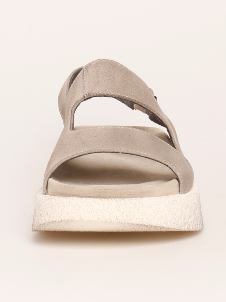 Lofina - Sandal in suede with a buckle
