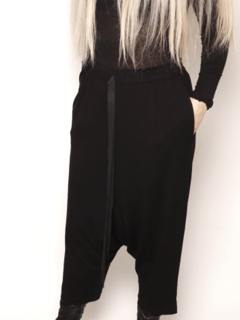Xenia Design - Trousers in soft fabric