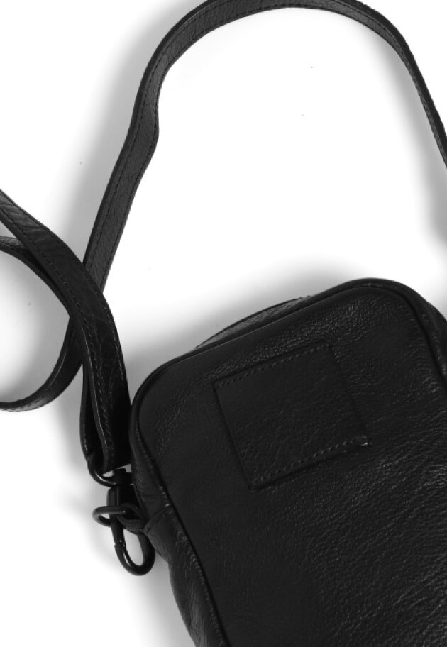 Rehard - Small bag in black leather