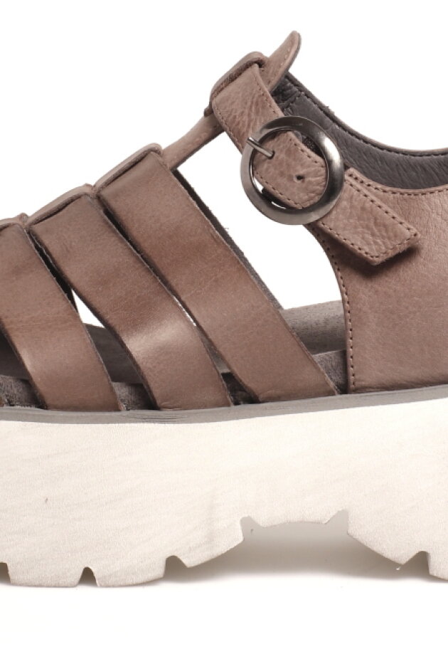 Lofina - Lofina sandal with a plateau sole
