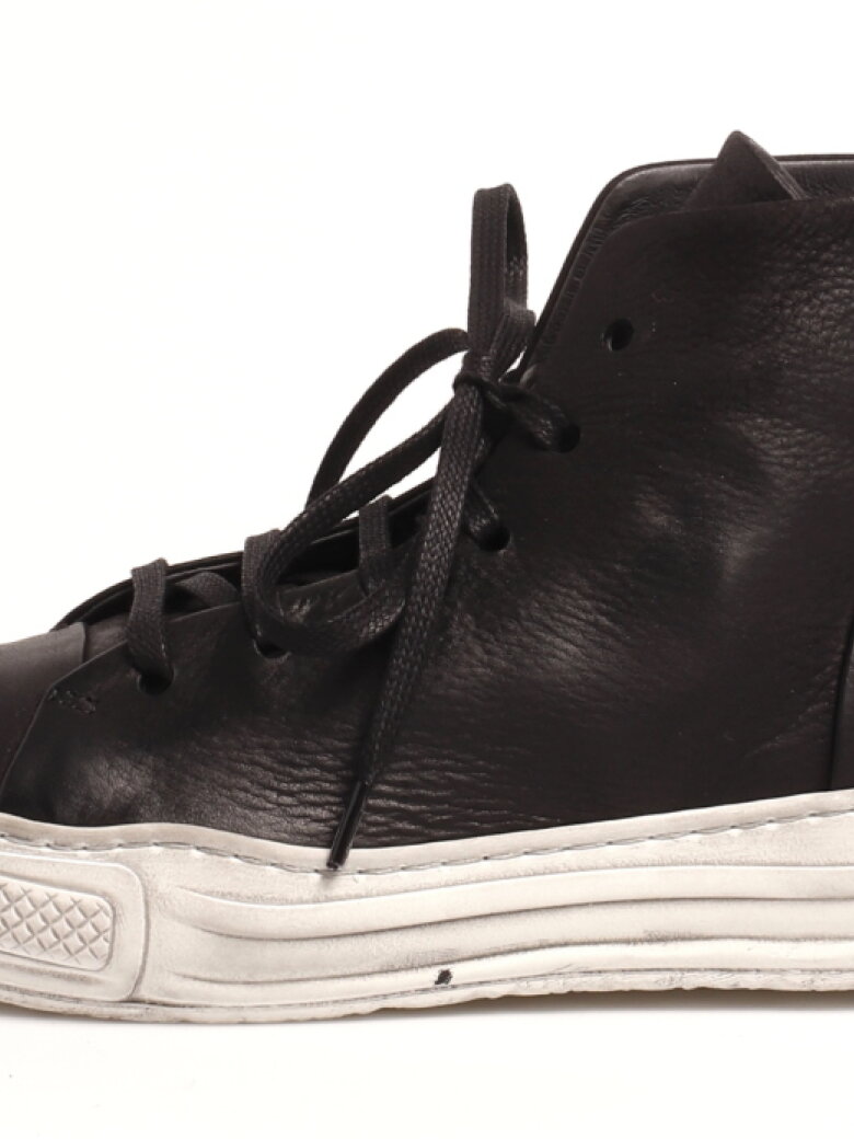 Lofina - Sneakers med gummisål og snøre