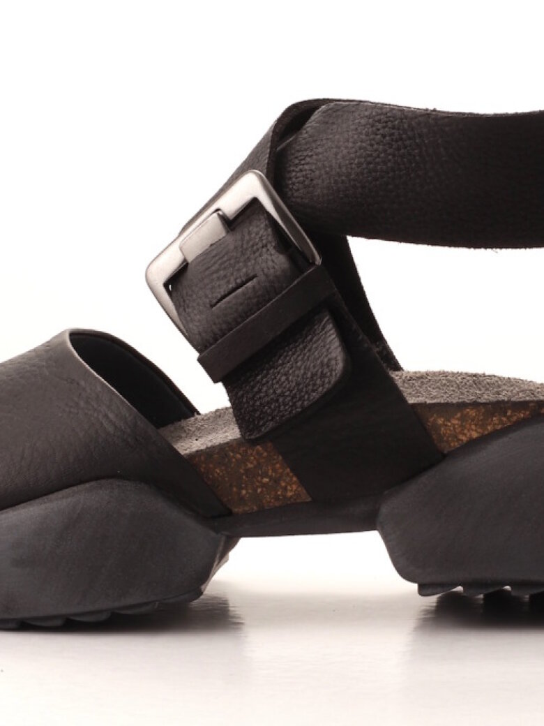 Lofina - Sandal with a footbed and rubber sole 