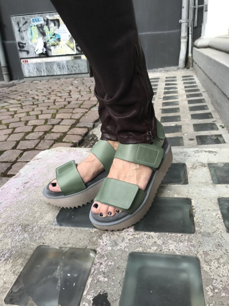 Lofina - Sandal med micro sål