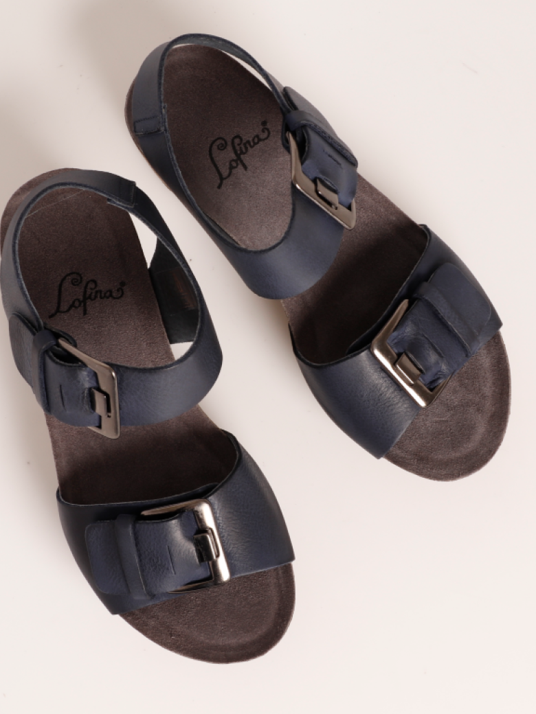 Lofina - Sandal med kilehæl