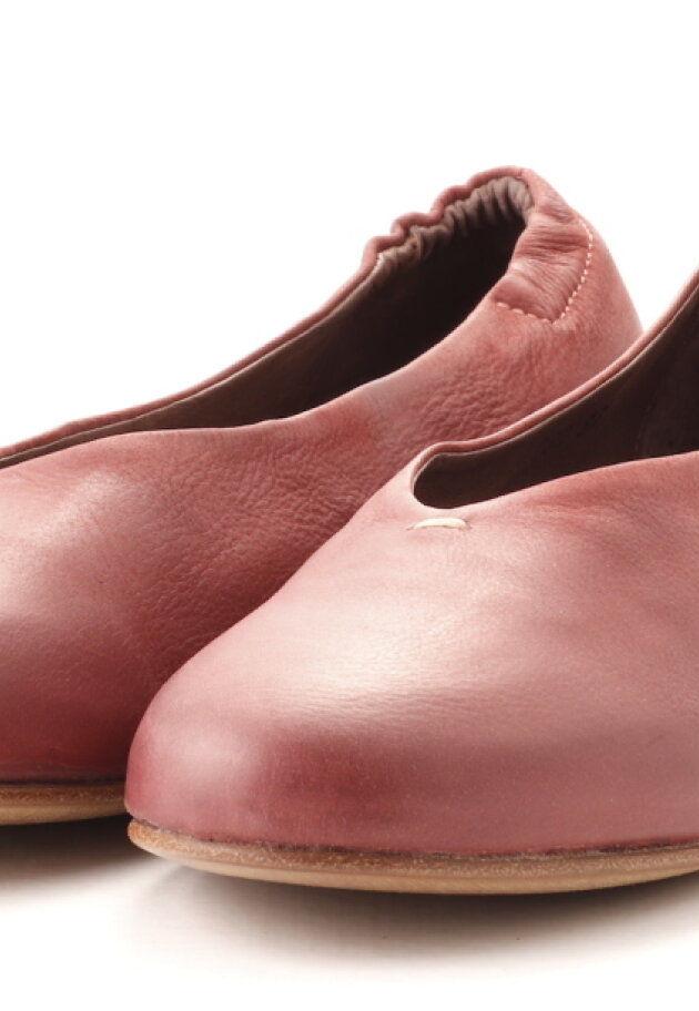 Lofina - Lofina ballerina with a leather sole