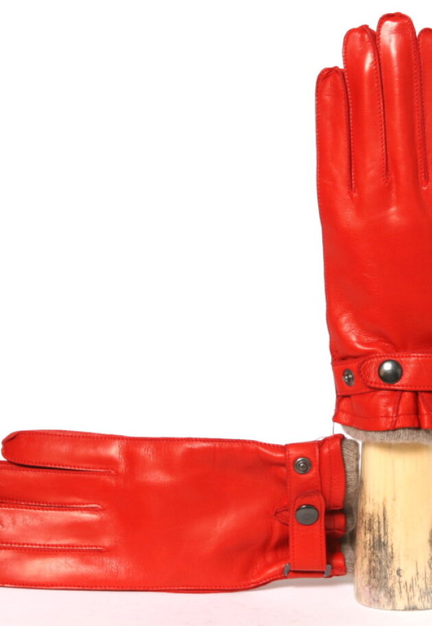 Gloves made in lam skin and lined with cashmere