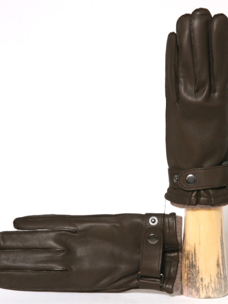 Gloves made in lam skin and lined with cashmere