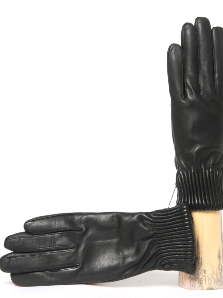 Gloves made in lam skin and lined with cashmere