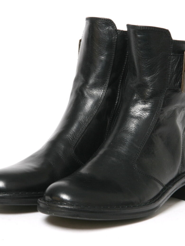 Bubetti boot with a zipper