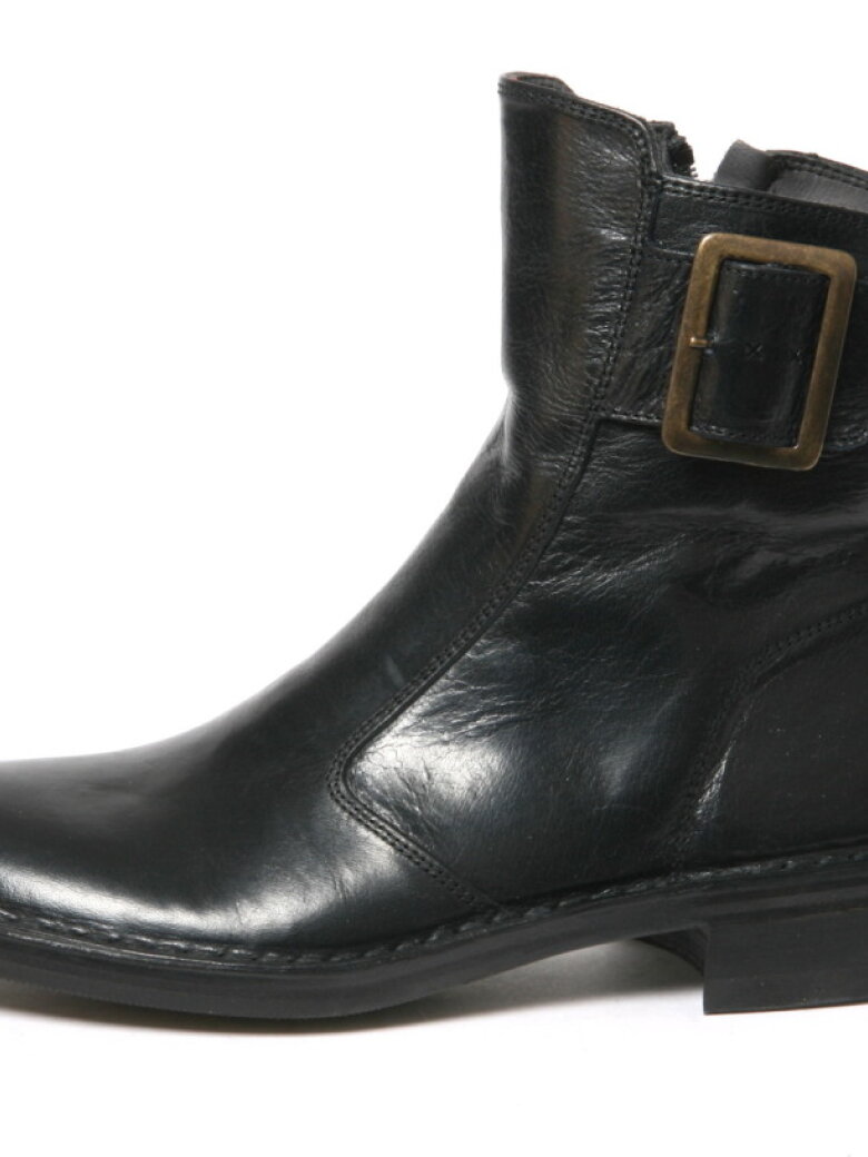 Bubetti boot with a zipper