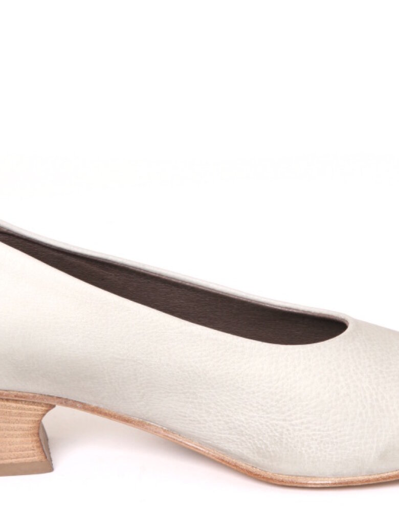 Lofina - Elegant Lofina pump