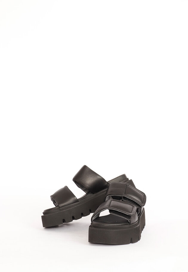 Lofina - Sandal with double velcro closure