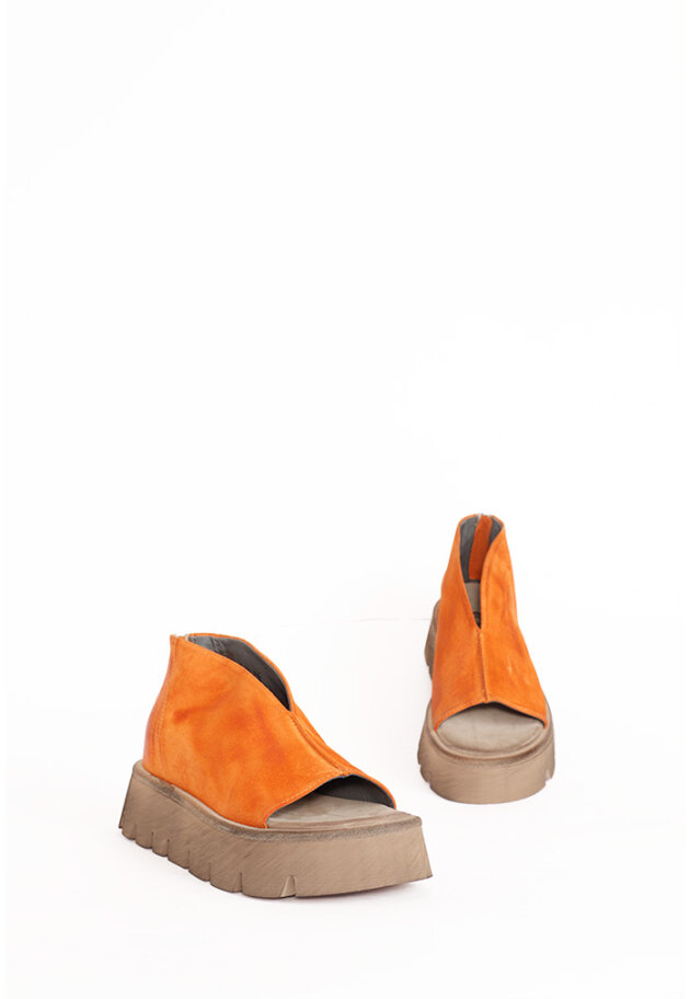 Lofina - Sandal in suede with a zipper