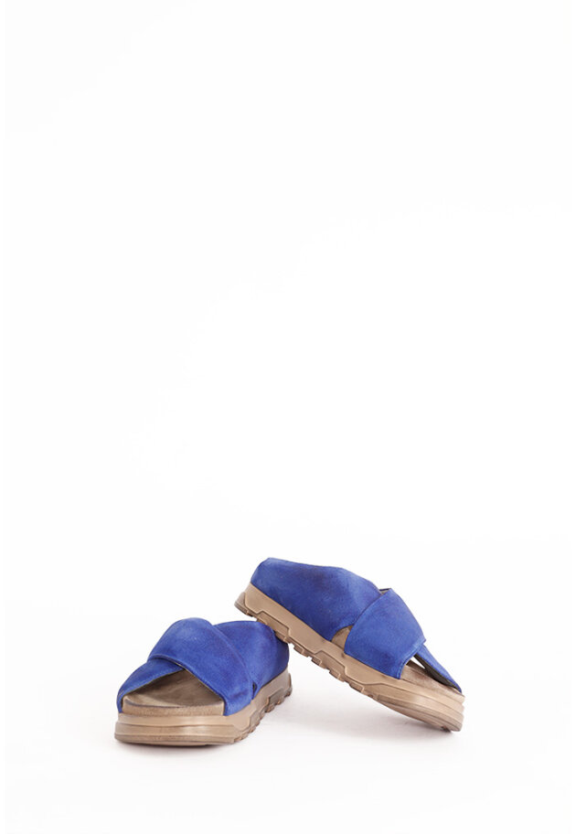 Lofina - Sandal with a footbed sole