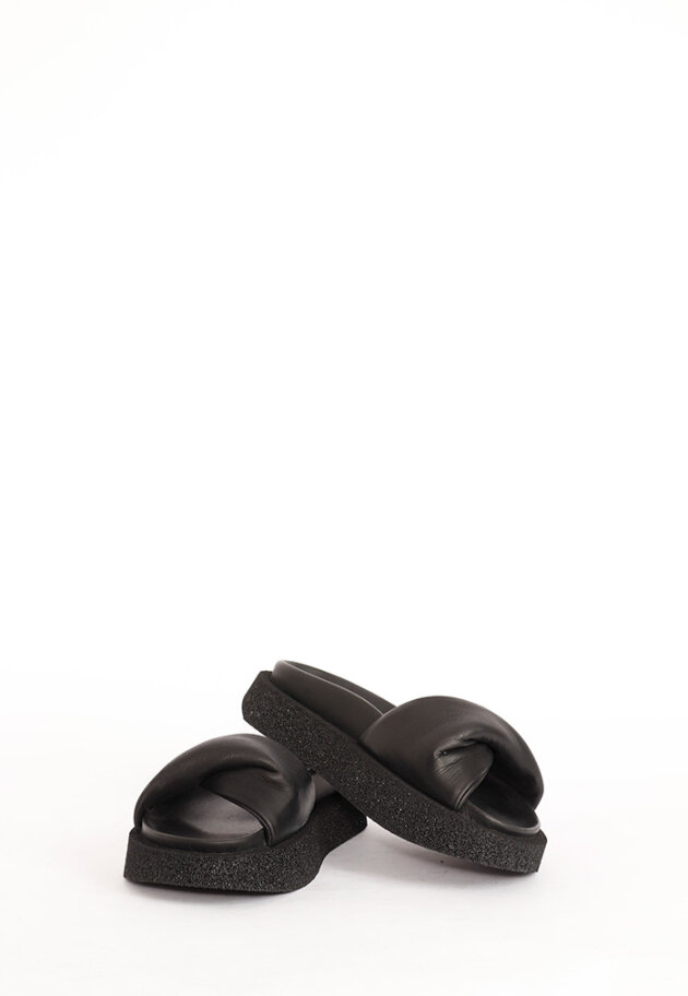 Lofina - Sandal with a footbed sole