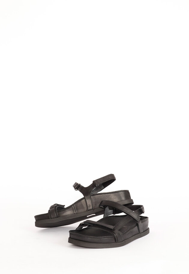 Lofina - Sandal with velcro straps