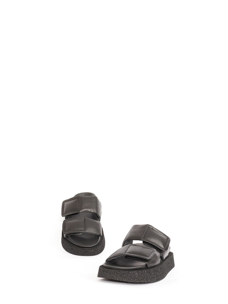 Lofina - Sandal med velcro