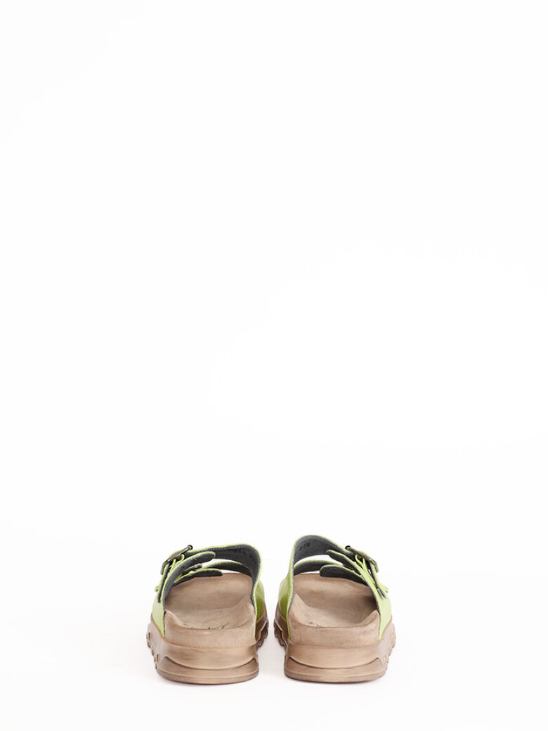 Lofina - Sandal with a footbed sole and buckles