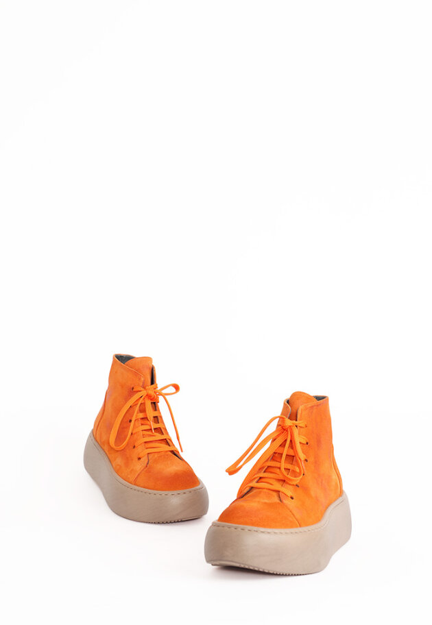 Lofina - Chunky shoe in suede with laces