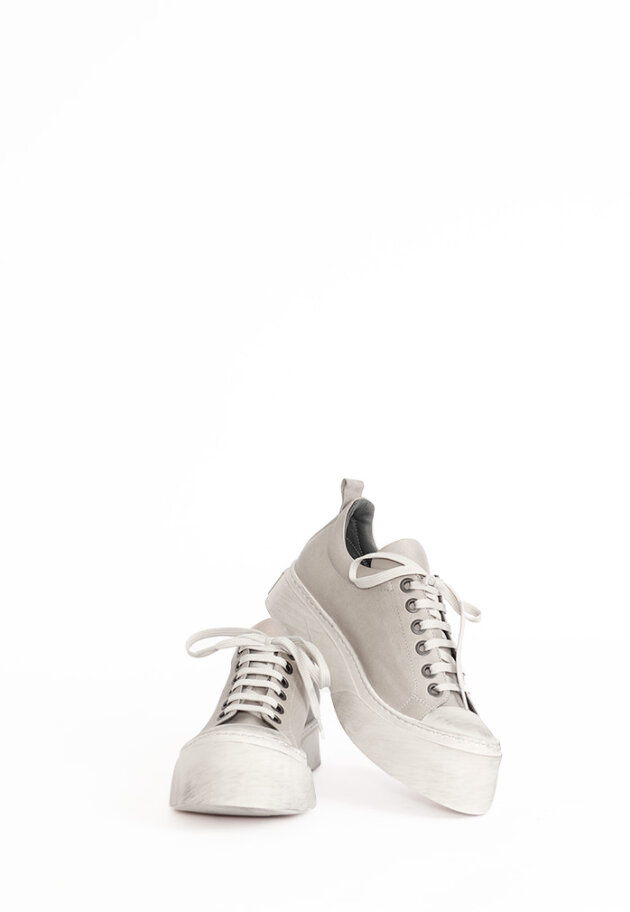 Lofina - Chunky shoe with laces