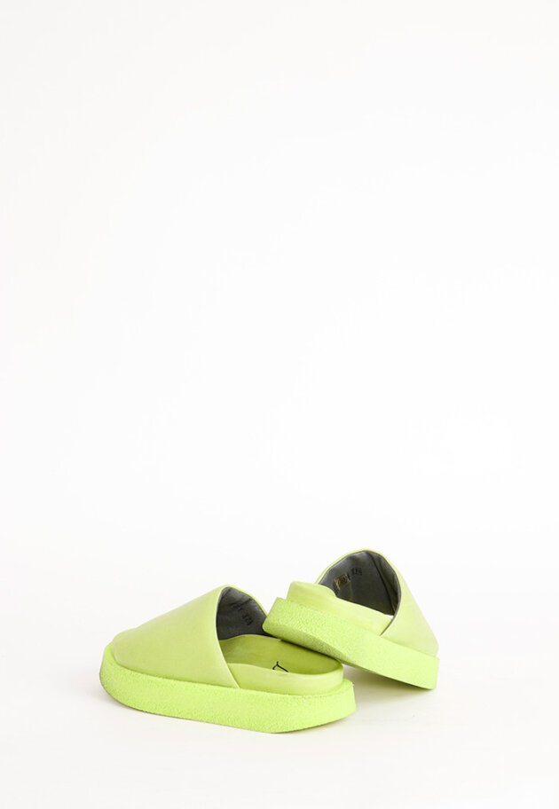 Lofina - Sandal with a footbed sole and open toe