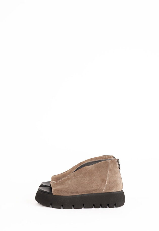 Lofina - Lofina sandal in suede with a zipper