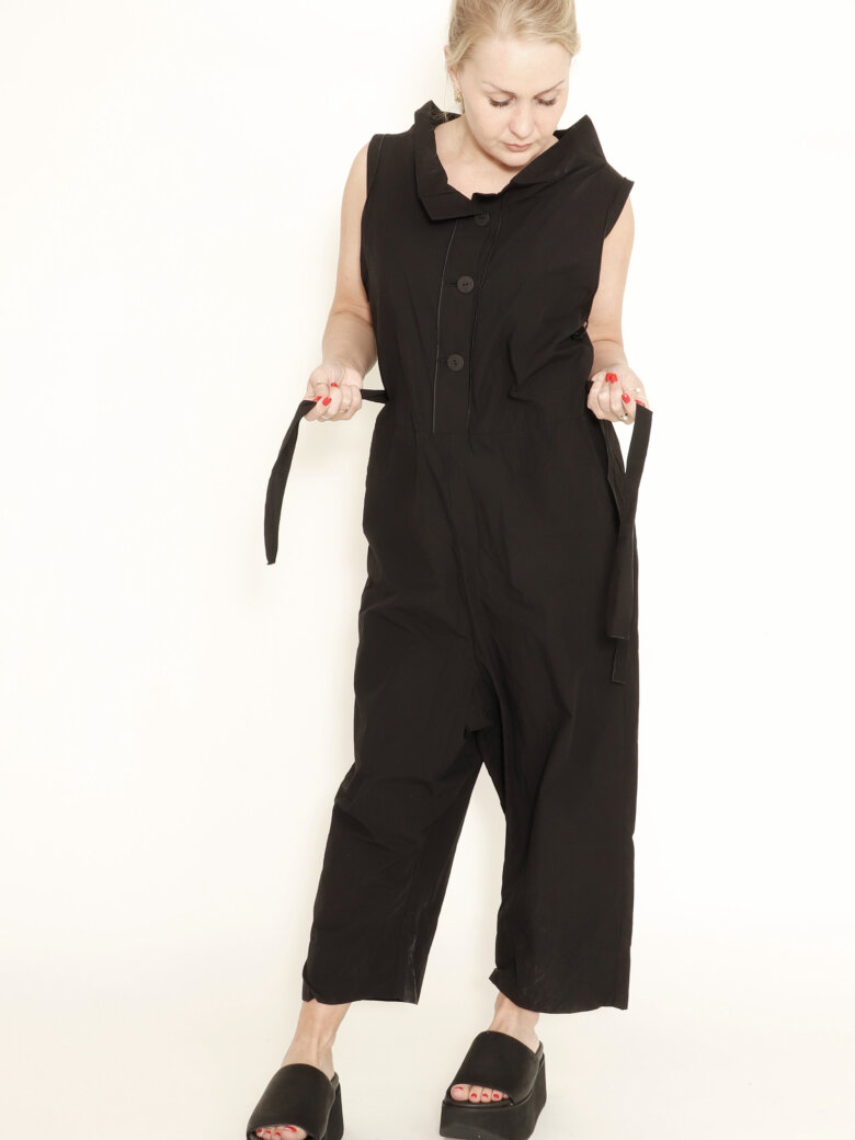 Xenia Design - XD 3/4 overall med knapper, bindebånd samt lommer 