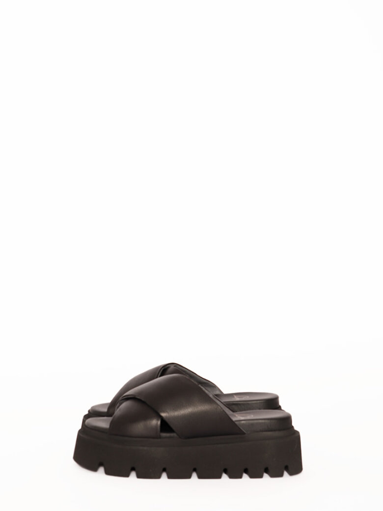 Lofina - Sandal med microsål