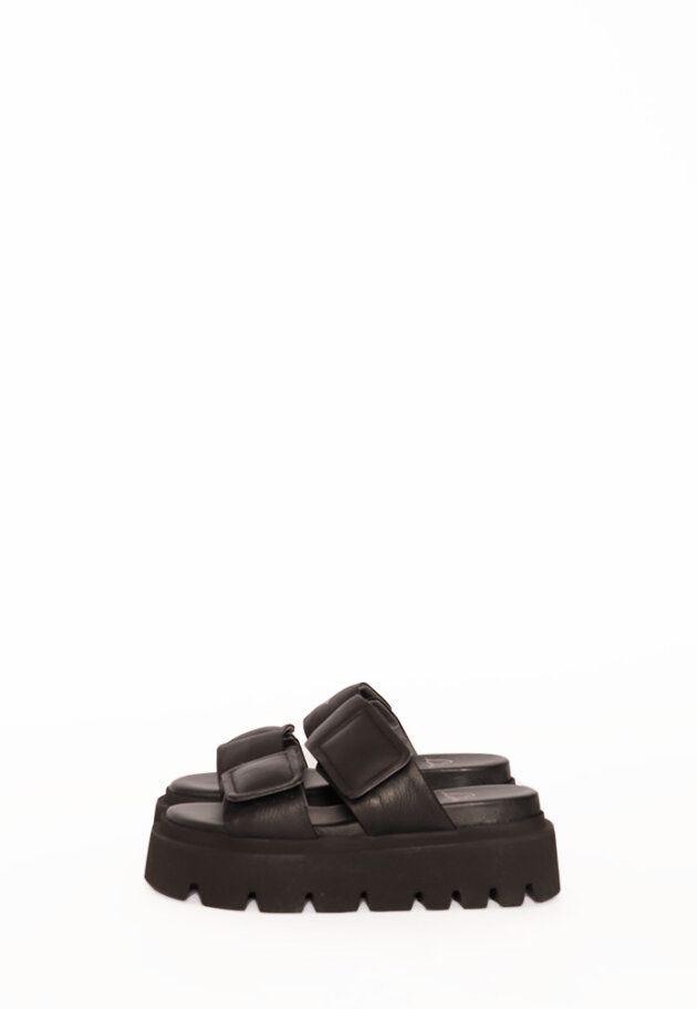 Lofina - Sandal with a micro sole