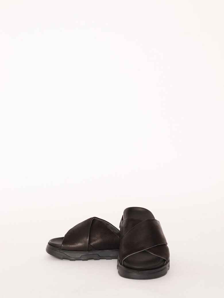 Lofina - Sandal med fodsengssål
