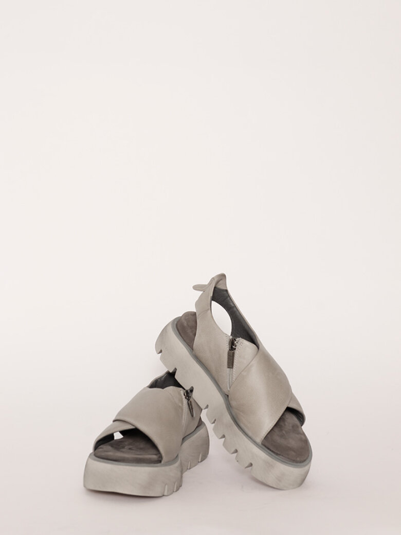 Lofina - Lofina sandal med lynlås