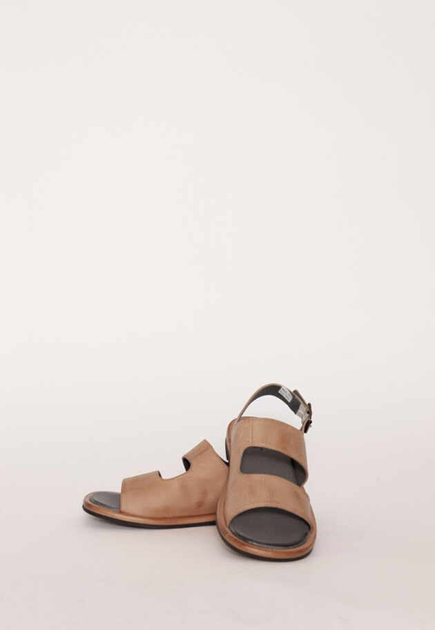 Lofina - Sandal with a leather sole and a strap