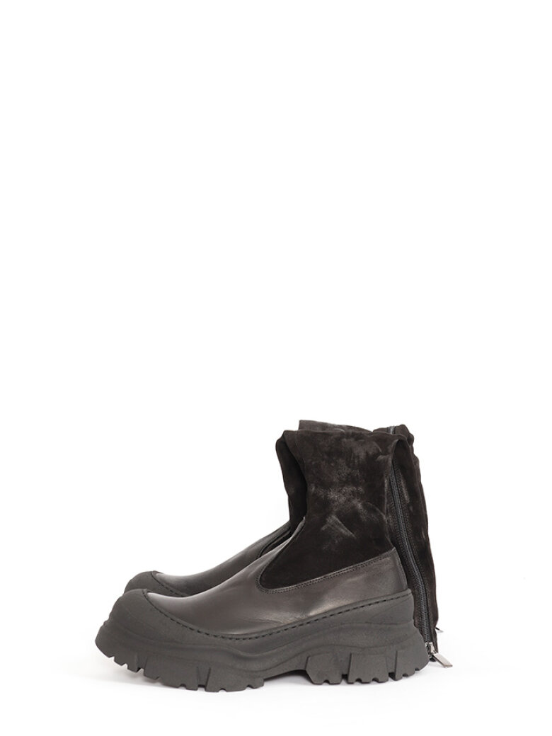 Lofina - Long boot with suede stretch