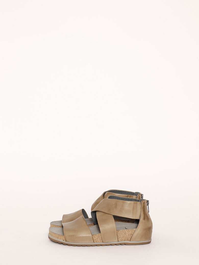Lofina - Lofina sandal med kryds rem