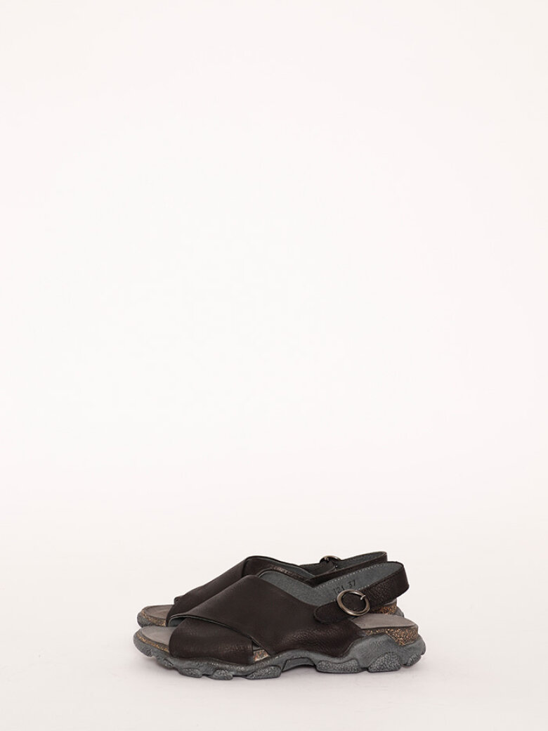 Lofina - Lofina sandal med spænde