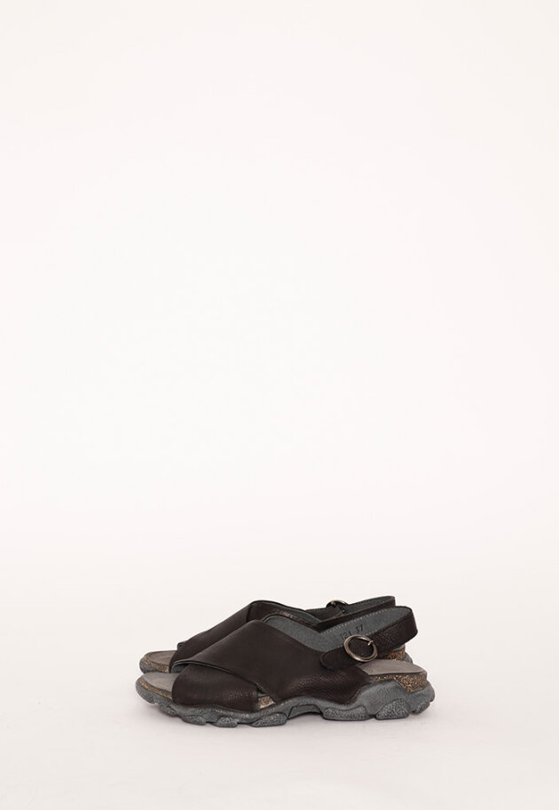 Lofina - Lofina sandal with a buckle