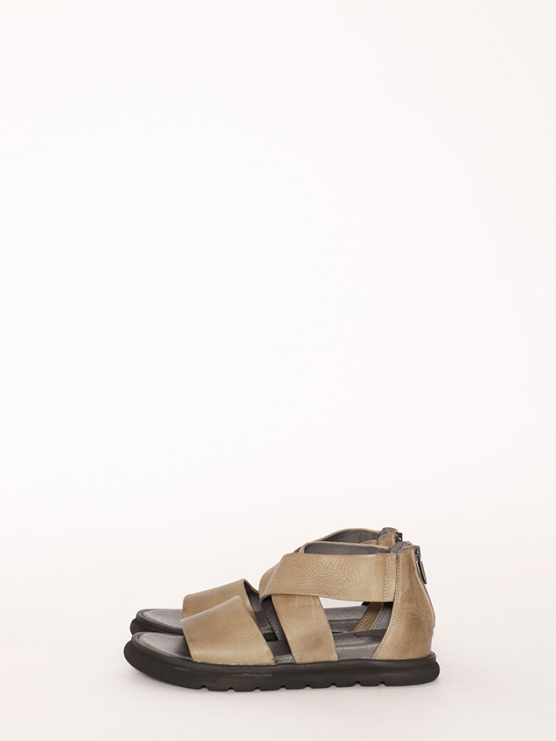 Lofina - Sandal med micro sål