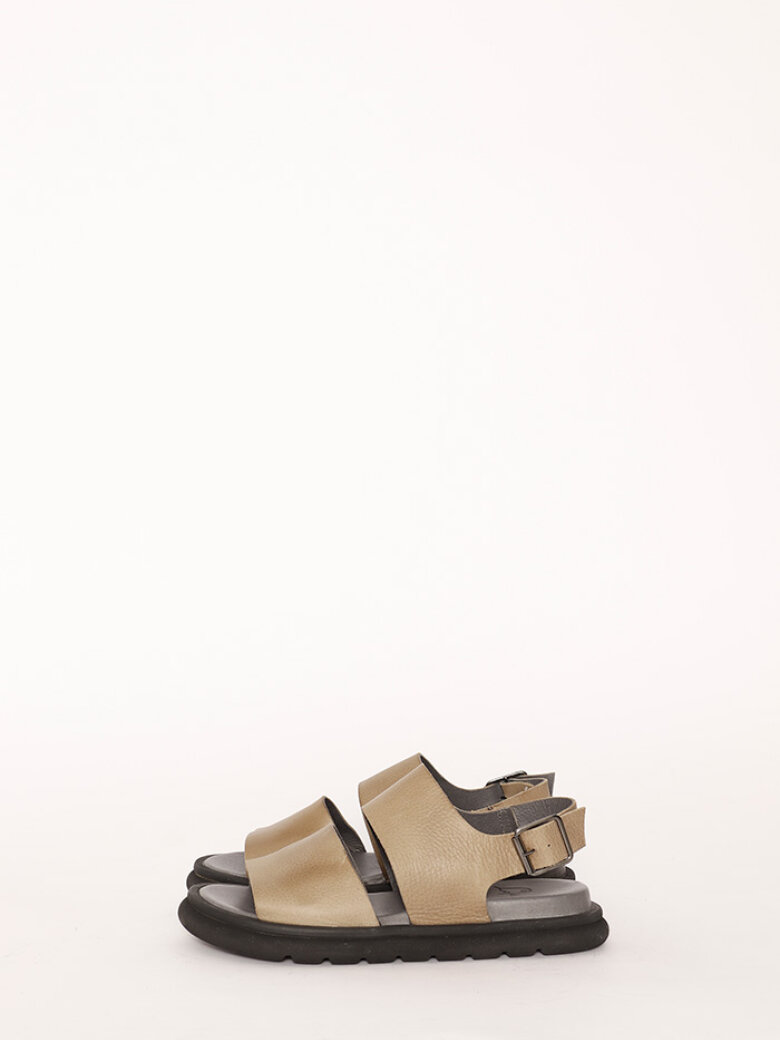 Lofina - Sandal med micro sål