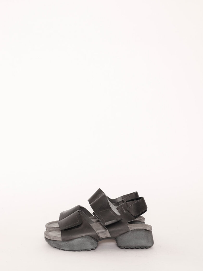 Lofina - Sandal med fodsengssål
