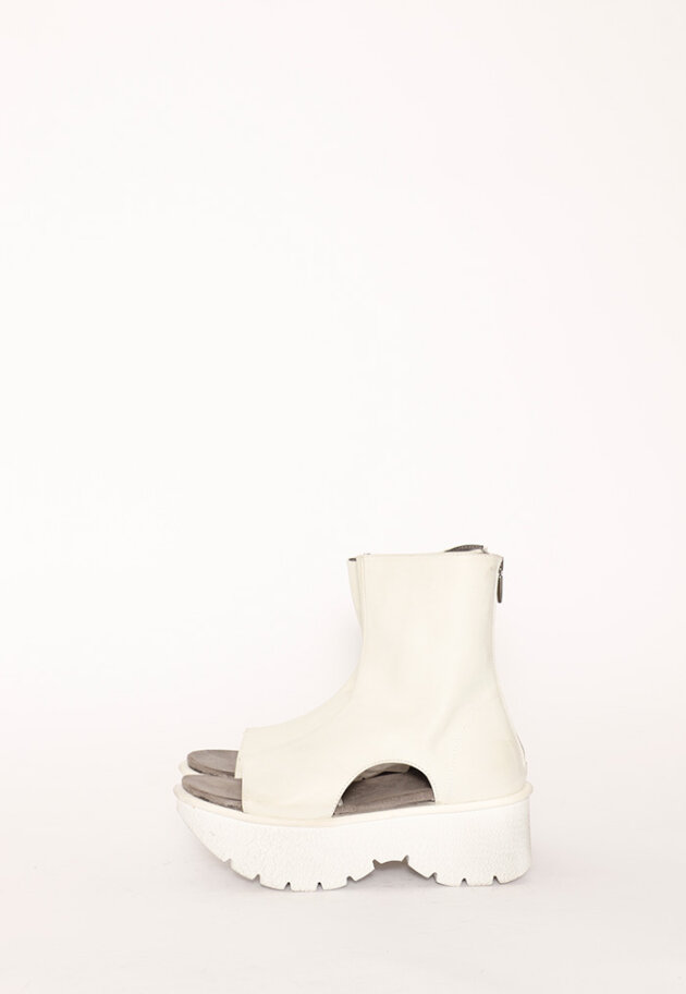 Lofina - Lofina sandal with a zipper