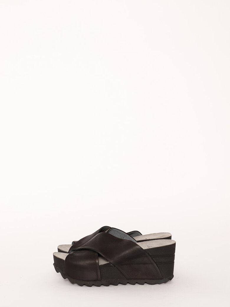 Lofina - Lofina sandal med kilehæl