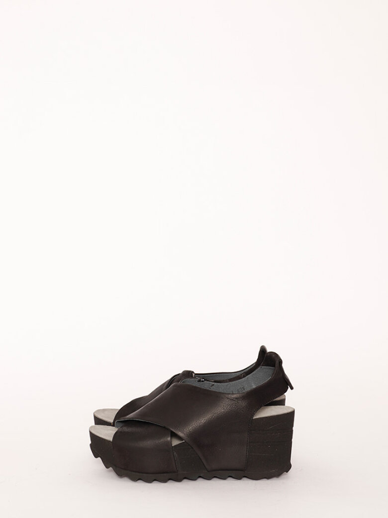 Lofina - Lofina sandal med kilehæl