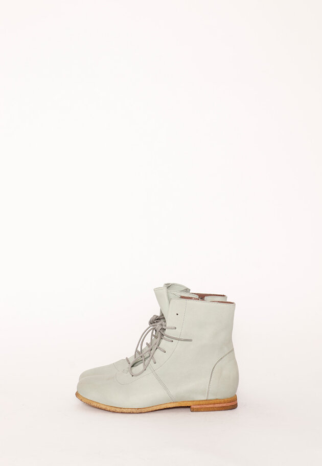 Lofina - Bootie with a raw rubber sole