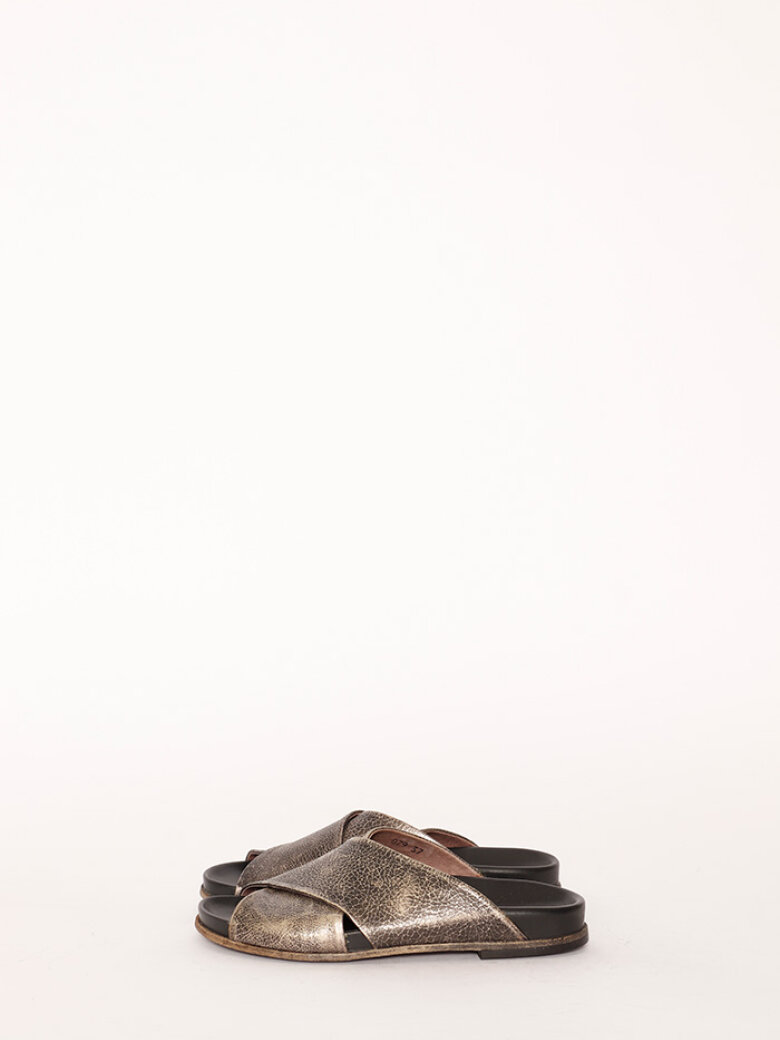 Lofina - Lofina footbed sandal with a leather sole