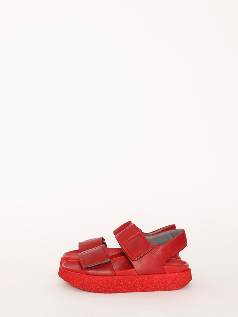 Lofina - Sandal med microsål og velcro