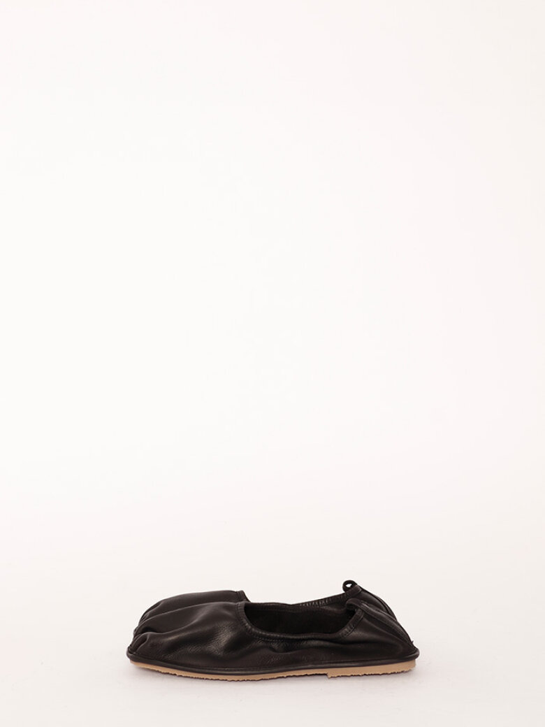 Lofina - Lofina ballerina with a rubber sole